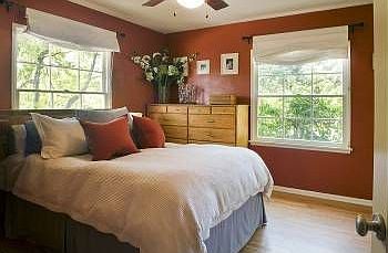 4th image of 868 Cresthaven Dr