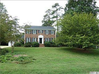 1st image of 2153 Poinsett Dr