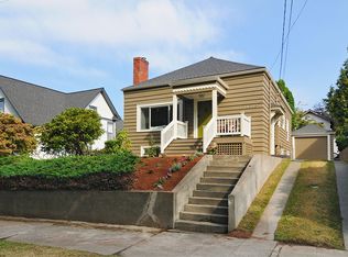 1310 NE 68th St, Seattle, WA 98115