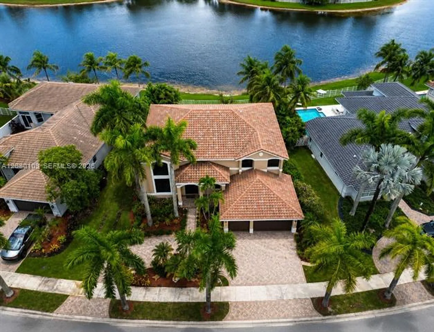 1672 Victoria Pointe Cir # 1672 , Weston, FL 33327 — Photo 4