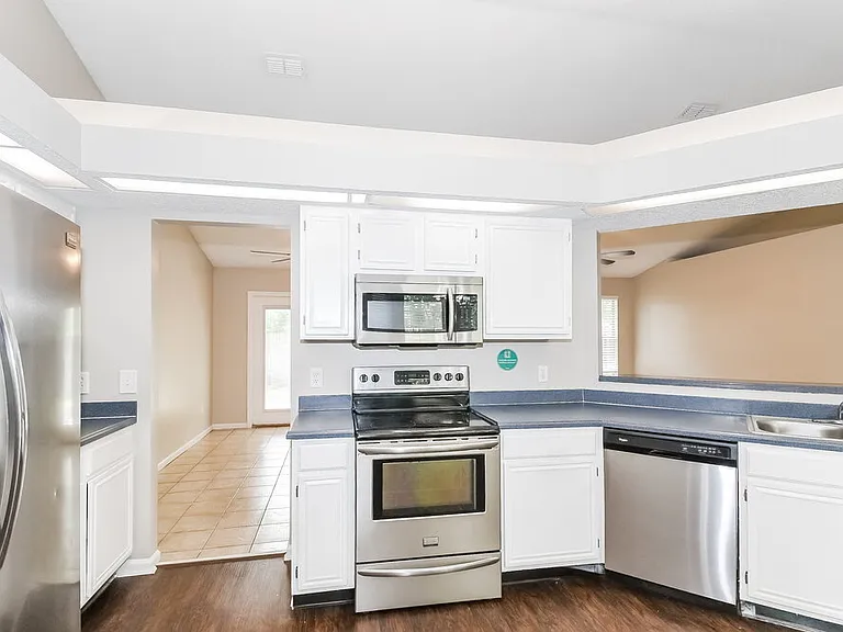 8522 Sugartree Dr — Photo 8