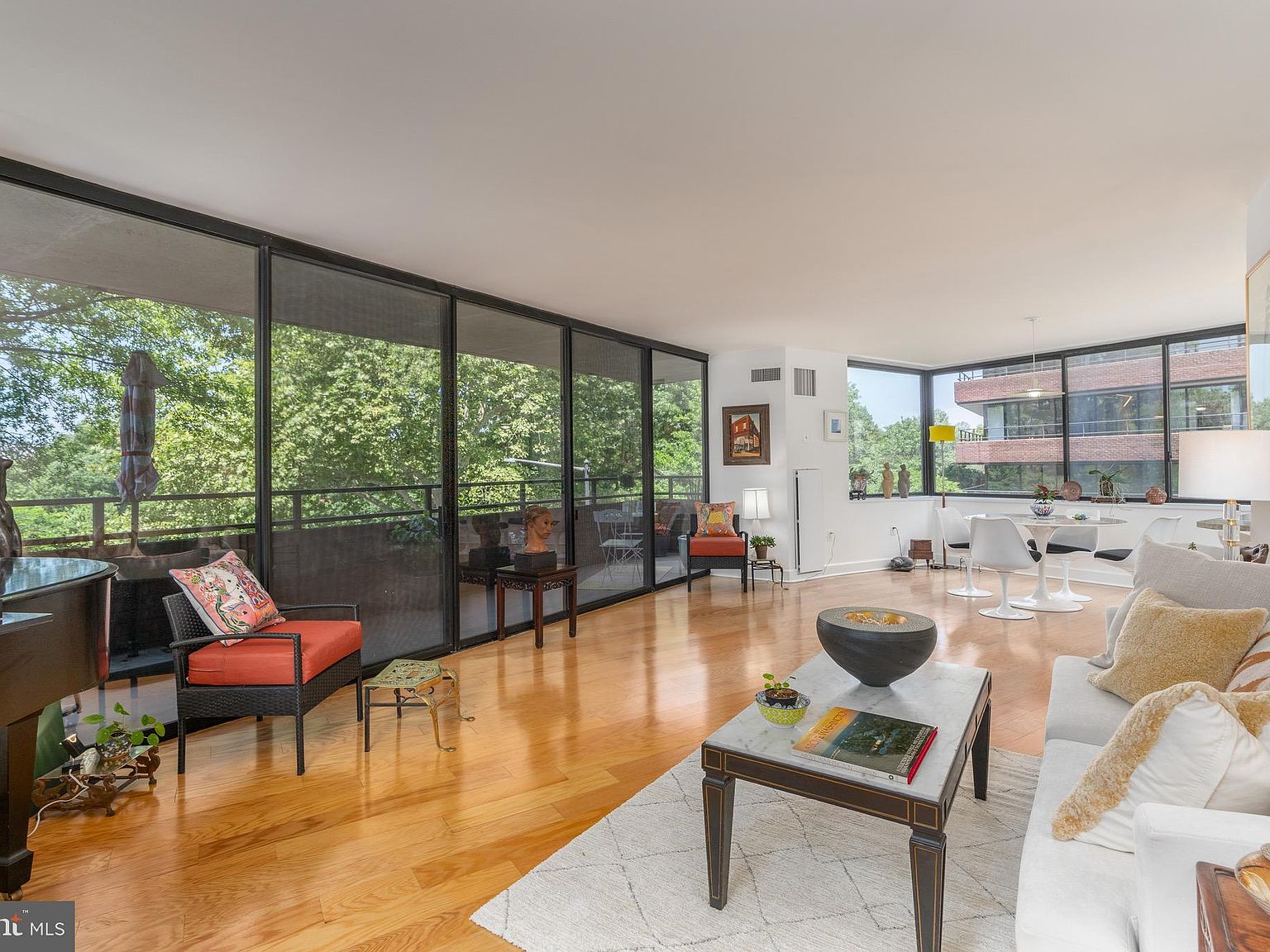 2555 Pennsylvania Ave NW APT 302, Washington, DC 20037 Zillow