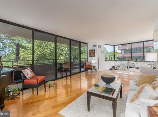 2555 Pennsylvania Ave NW APT 302, Washington, DC 20037