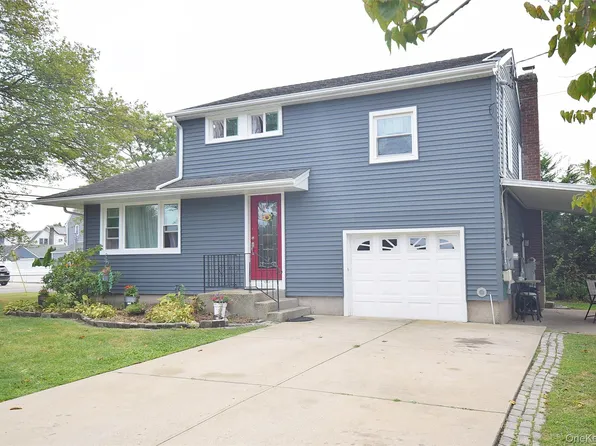 200 Cedar Lane, Babylon, NY 11702