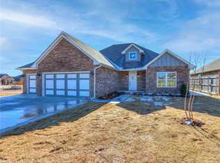 2514 Birmingham Dr, Norman, OK 73071