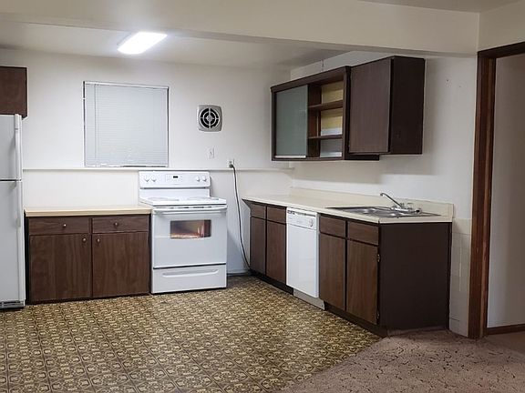 3rd image of 11111 E 32nd Ave
