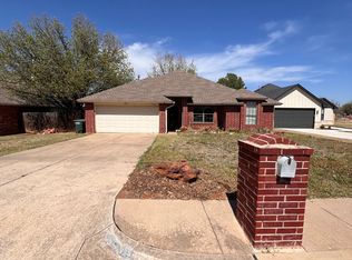 1821 Gebron Dr, Edmond, OK 73003