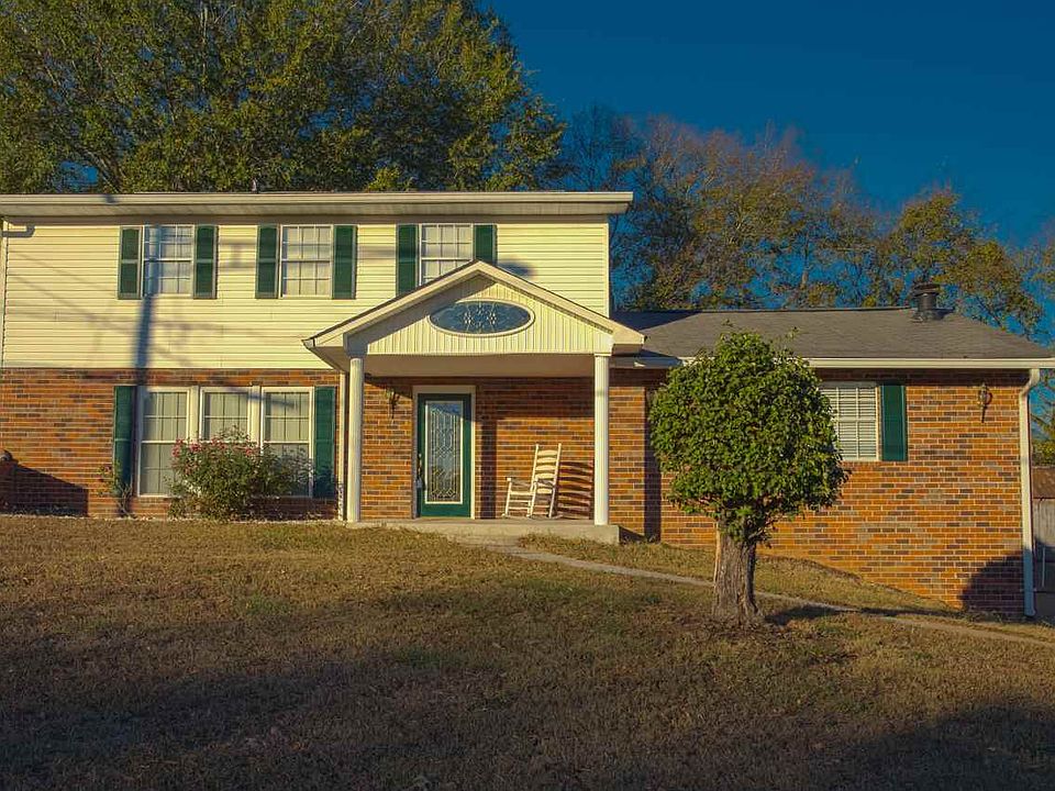 1st image of 3705 Eveningside Dr NW