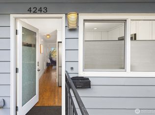 4243 Palatine Ave N, Seattle, WA 98103