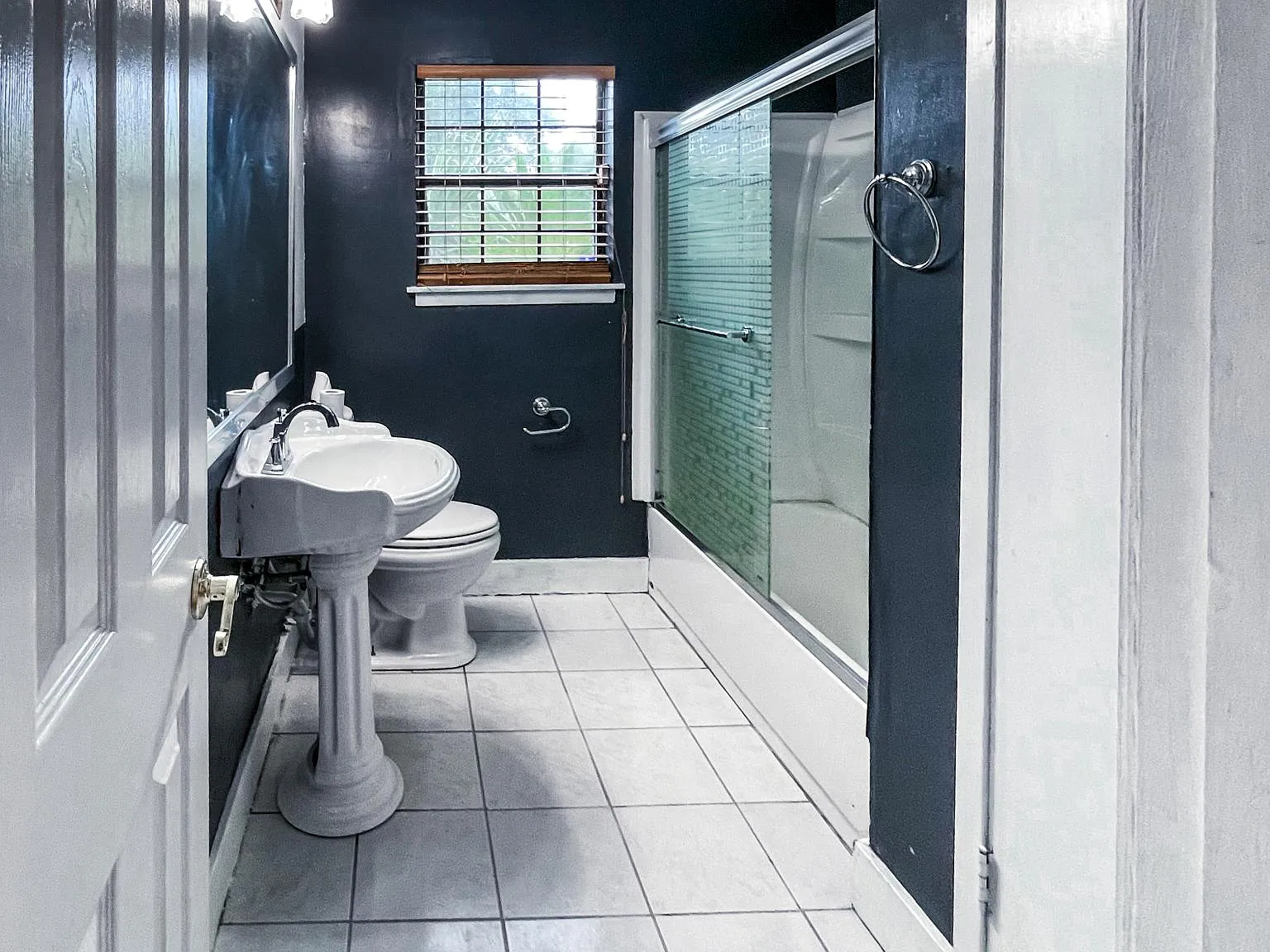 4 bed, 1682 sqft, $1,700 — Photo 4