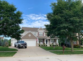 1280 Hall St, Sugar Grove, IL 60554