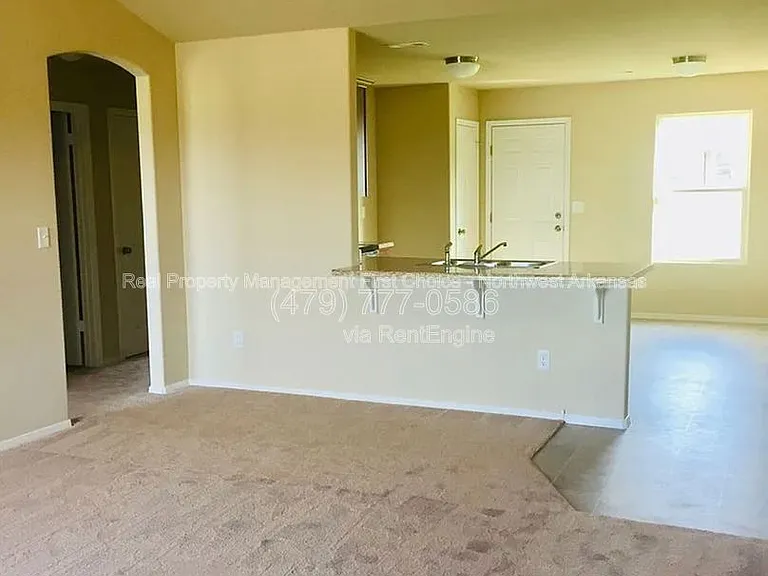 1013 Ethan James St — Photo 3