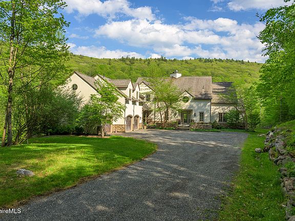 5th image of 83 Maple Hill Rd