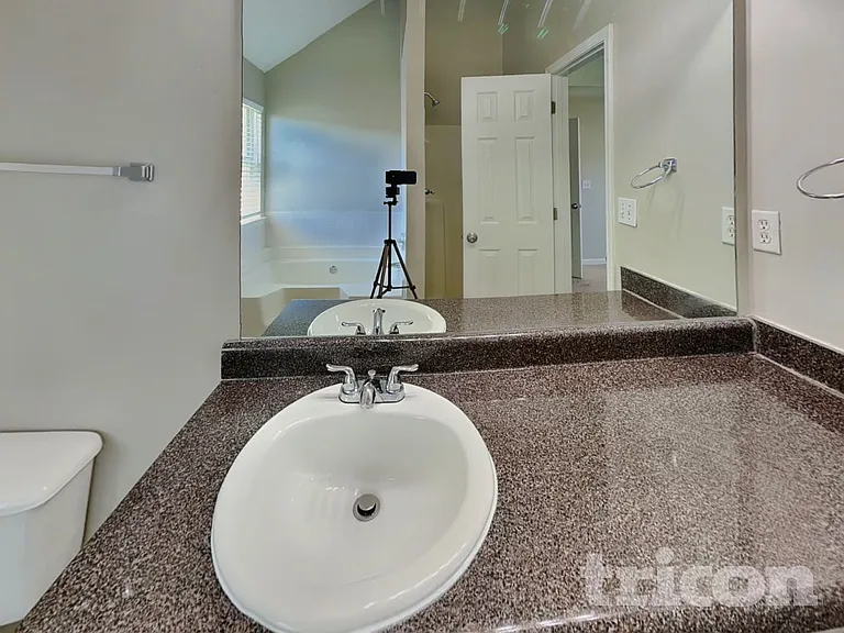 1057 Misty Meadows Point — Photo 8