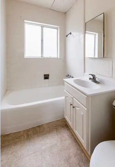 6565 Segovia Rd #1 — Photo 1