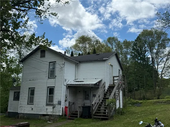 449 N Water Ave, Sharon, PA 16146