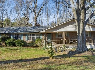 3931 Green Dr, Gainesville, GA 30506