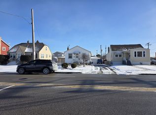 4241 Ruby St, Schiller Park, IL 60176