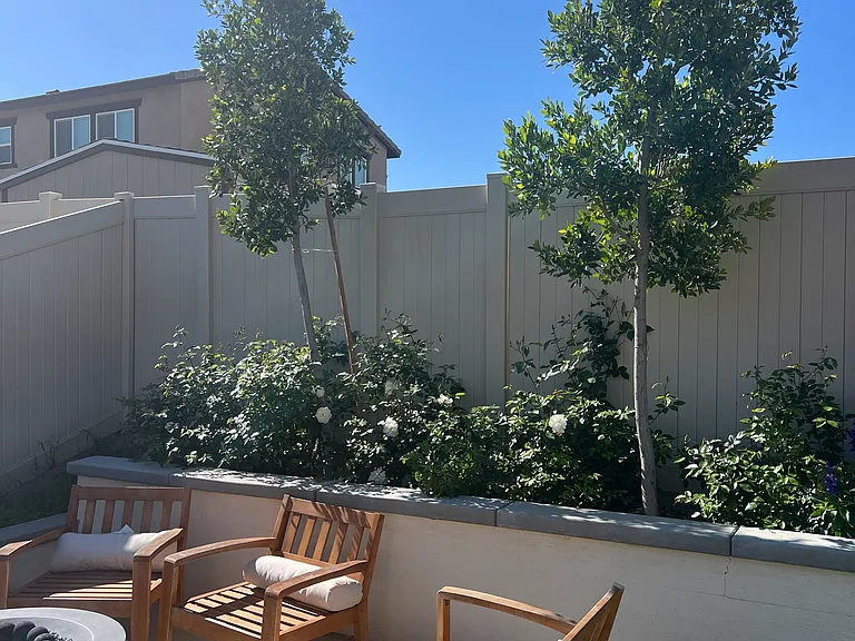 549 Hydrangea St — Photo 12
