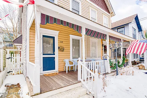 132 Heck Ave Photo 1