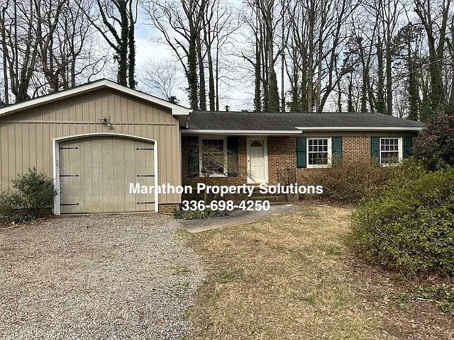 1602 Brewster Dr