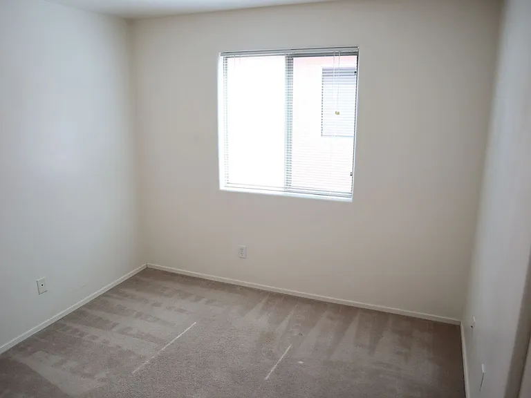 3011 Copper Pointe Dr — Photo 17