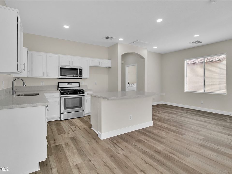 1st image of 4448 Laguna Garden Ave