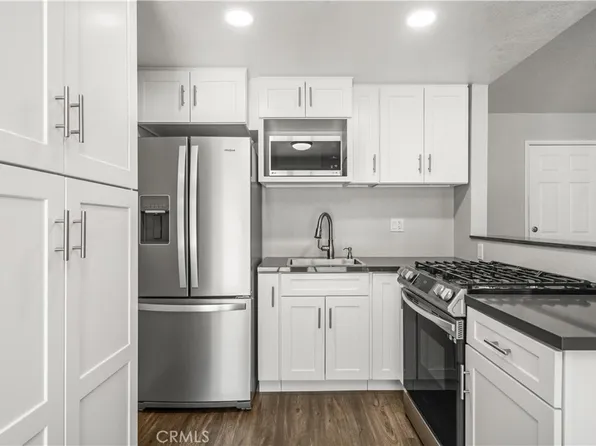 14365 Alderwood Rd, Lake Hughes, CA 93532