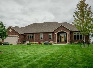 9820 21st St S, Horace, ND 58047
