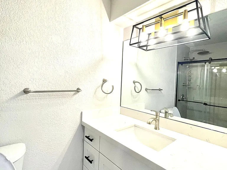 20832 Poplar Way — Photo 33