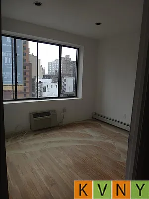 Rented by KVNY Soho | media 23