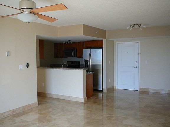5th image of 1555 N Treasure Dr APT 412
