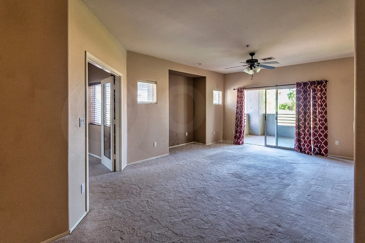 3 bed, 2.0 bath, 1522 sqft, $1,800 — Photo 4
