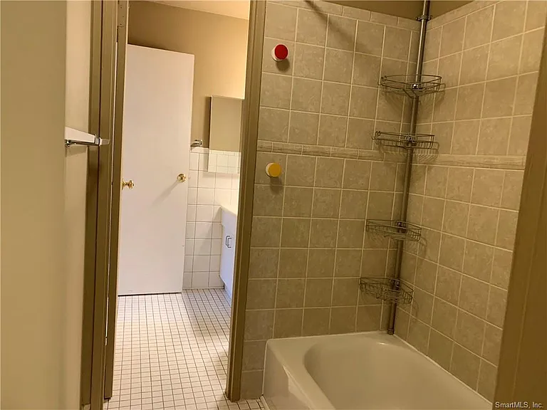 1070 New Haven Ave #70 — Photo 7