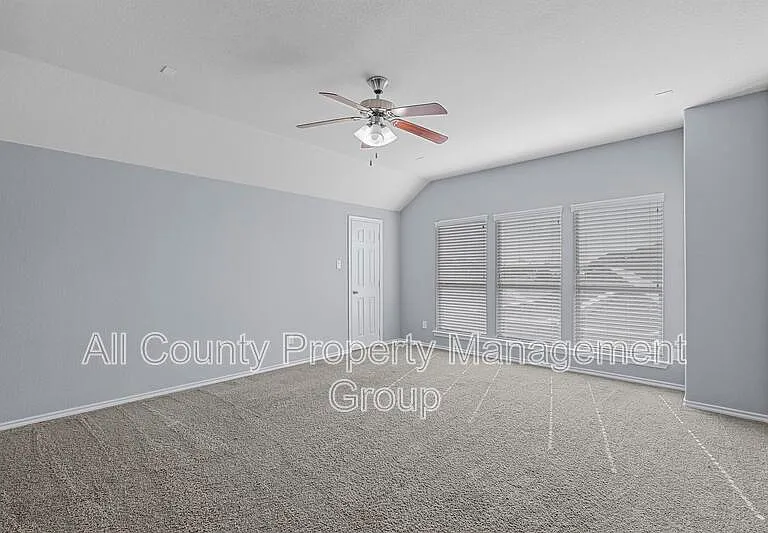 13229 Larks View Point — Photo 15