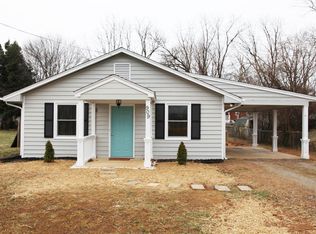 909 Hershberger Rd NW, Roanoke, VA 24012