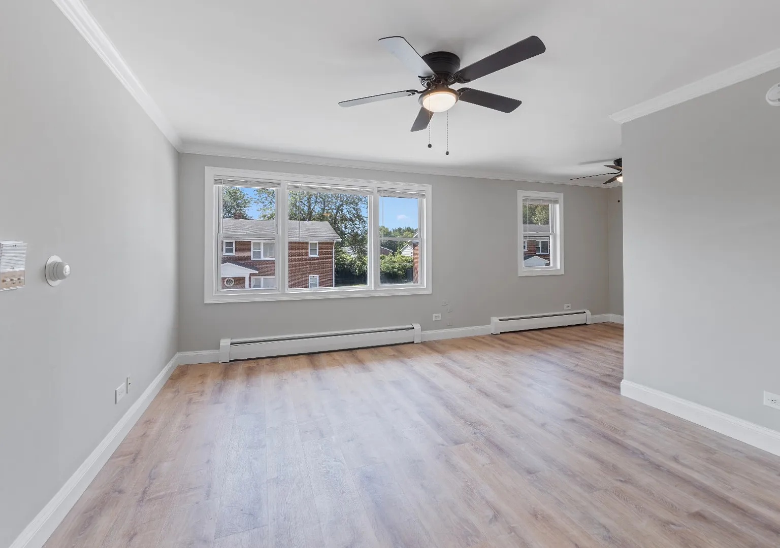 Updated 2 Bed in Lake Bluff | Parking Included | Pet Friendly | Top Schools — Photo 3