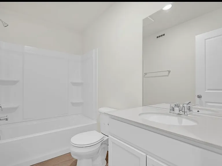 2319 Horseshoe Cir — Photo 4