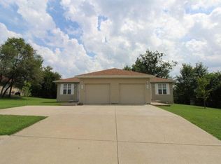 1012 N Howell Ave, West Plains, MO 65775