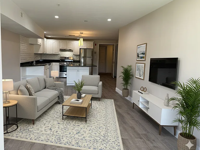 Pondsview Apartments — Photo 65