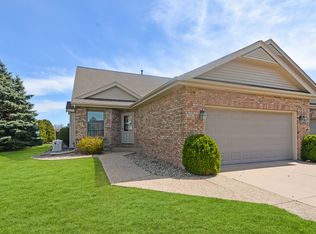 716 Clairidge Cc Grn, Normal, IL 61761