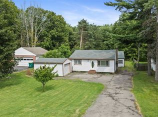 1166 Bay Rd, Webster, NY 14580