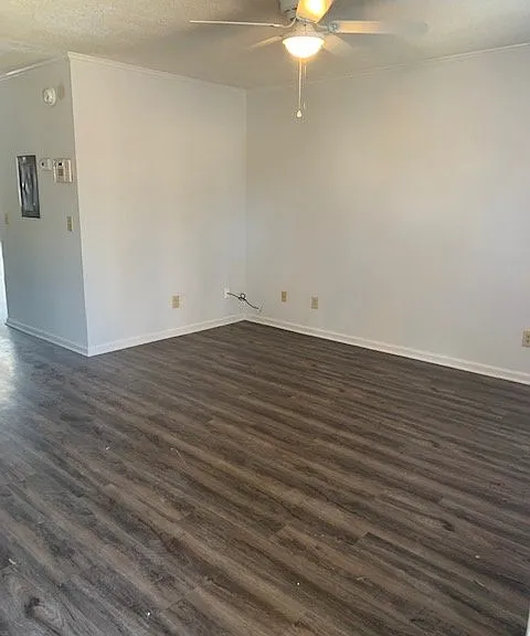 202 Kristin Dr #B — Photo 3