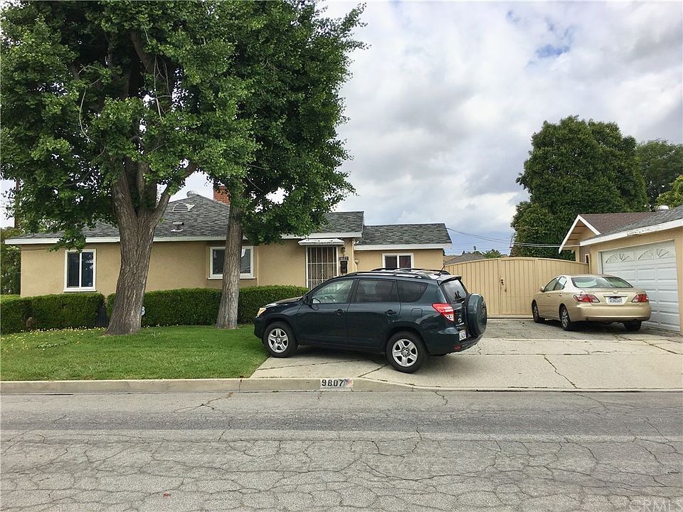 1st image of 9807 Hallwood Dr