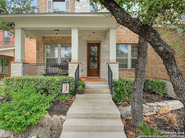 1st image of 934 Viento Point