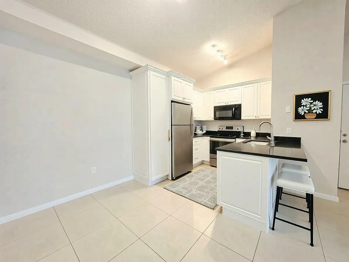 1 bed, 1.0 bath, 620 sqft, $1,795 — Photo 3