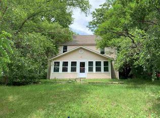 207 15th St, Ogden, KS 66517