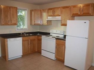 20 Woodbine Street #Top Floor, Worcester, MA 01603