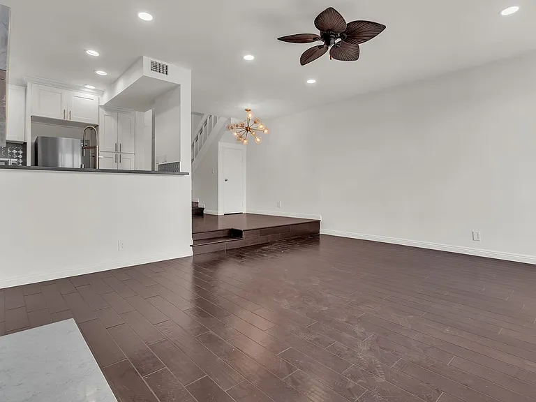 33492 Valley View Ct #19 — Photo 11