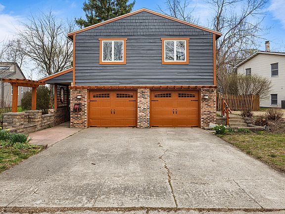2nd image of 2506 Brett Dr